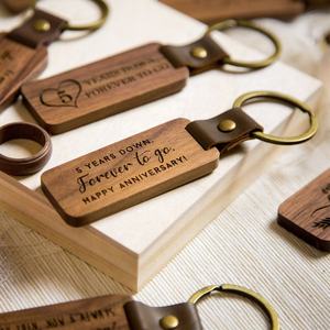 Llaveros de madera personalizados Sorprendente regalo Rectángulo Forma Llavero de madera para grabado láser - Product Image 4