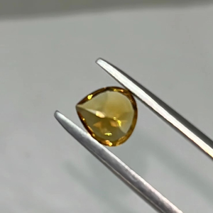 พลอยซิทรินธรรมชาติ 9 มม. รูปหัวใจ คุณภาพดีที่สุด สำหรับทำเครื่องประดับ - Product Image 2