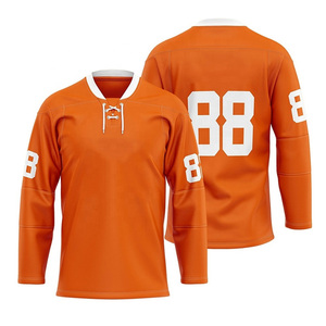 Maillots de hockey sur glace personnalisés de haute qualité en gros, 100 % polyester, écologiques, respirants, à séchage rapide, brodés en sergé - Product Image 1