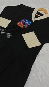 Impresionante conjunto de Kurta negro para mujer con pantalones Palazzo-Traje de fiesta étnico con bordado y detalles de borlas al por mayor de La India - Product Image 6