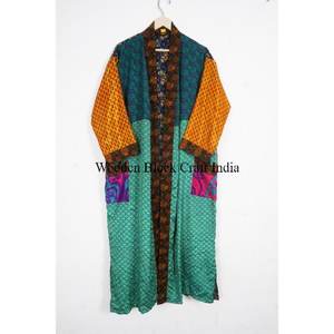 ชุดคลุมยาวลายดอกไม้ผ้าไหมวินเทจทำมือขายส่ง หลากสีสัน สไตล์อินเดียโบโฮ สำหรับฤดูร้อน ขายส่ง - Product Image 4