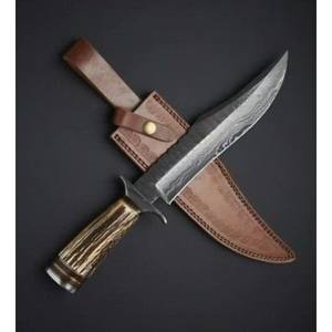 Couteau Bowie de camping en acier Damas fait main sur mesure à prix compétitif avec manche en corne. - Product Image 5