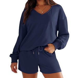 Fabriqué en usine Logo personnalisé 2 pièces 100% coton polaire femmes ensembles courts hiver décontracté Streetwear Sweat Shorts sweat tenues - Product Image 3