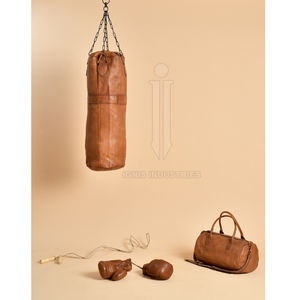 Wholesale Price Leather Made <b>Punching</b> <b>Bags</b> Unique Design Custom Color Boxing <b>Punching</b> <b>Bags</b> - Product Image 3