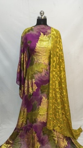 Ensemble Maqbal Dirac original, respirant, brodé, embossé, floral, parfumé, violet - Product Image 6