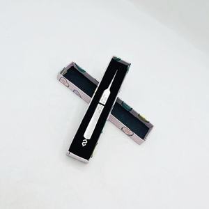 Pince à épiler droite et pointue en acier inoxydable durable avec pince à épiler pour extension de cils gravée Logo personnalisé accepté - Product Image 5