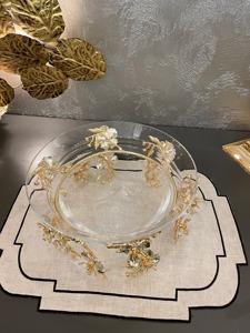 แท่นวางช็อคโกแลตออกแบบลายดอกไม้พร้อมแท่นวางช็อคโกแลตขัดเงาสีทองสำหรับเสิร์ฟช็อคโกแลตและของหวานที่เสิร์ฟบนโต๊ะ - Product Image 2