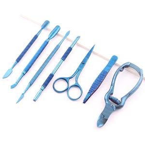 Kit Profesional de 4 Piezas para Manicura y Pedicura: Cortaúñas, Aguja para Acné, Extractor de Puntos Negros y Pinzas para Cejas, Marca Privada OEM - Product Image 4