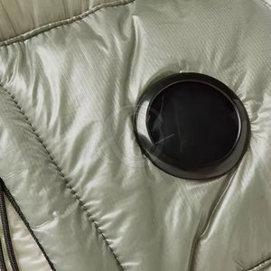 Veste matelassée d'hiver en nylon et polyester de haute qualité, best-seller, pour hommes, design personnalisable, logo sur le devant, respirante, séchage rapide, OEM - Product Image 4
