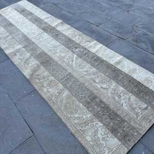 Alfombra de 3.3x10.8 pies, Alfombra Turca Vintage, Alfombra de Lana Gris - Product Image 4