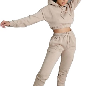 Vêtement de sport pour femme en gros, sweat à capuche court à manches longues en coton imprimé uni décontracté |   Ensemble de jogging sportif avec logo personnalisé - Product Image 3