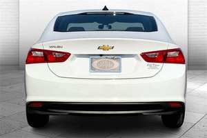 Meilleur prix Vente en gros Cuir turbo FWD ACC Voitures d'occasion Chevrolet Malibu LS 4dr berline foncées maintenant en vente - Product Image 2