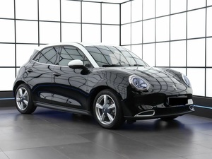 NEAT 2023,03, Low Mileage Automatic Transmission <b>Panoramic</b> Sunroof LED lights LED Daytime - Product Image 3