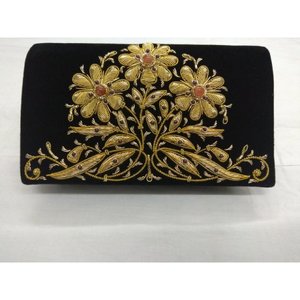 Embrayage en toile pour femmes à la mode avec haut à fermeture éclair à la mode Zari broderie Semi pierres précieuses perle chaîne perles serrure décoration - Product Image 1