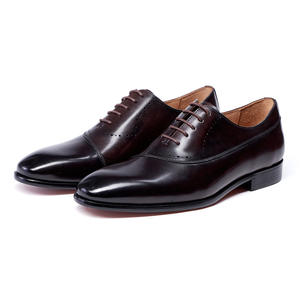 Chaussures Richelieu en cuir perforé pour hommes, élégantes et habillées, idéales pour les affaires et les cérémonies - Product Image 4