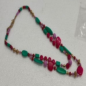 Collier en perles de verre multicouche fait à la main, chaînes en alliage de cuivre, style luxueux, bijoux pour femmes - Product Image 1