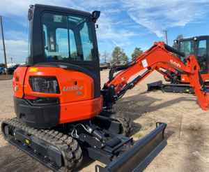 Machinerie haute performance utilisant une excavatrice KUBOTA U35-4 de 3,5 tonnes, dotée d'une forte puissance de creusement. - Product Image 2