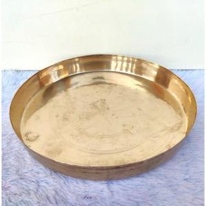 Pièce unique de sous-plaque de style victorien avec un design et un matériau anciens pour les hôtels plats et les articles ménagers - Product Image 3