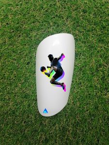 Equipo de protección para jugadores de fútbol masculino de alto nivel Tipo 37 Estándares de espinilleras especialmente diseñados - Product Image 4