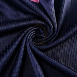 Vêtements de football de couleur unie de qualité supérieure nouveau style design uniforme dernière version en vente - Product Image 6