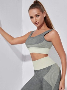 Sujetador deportivo Reversible sin costuras de alto soporte para mujer, transpirable, de secado rápido, personalizado, de talla grande, a la moda para entrenamiento físico - Product Image 2