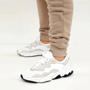 60% coton d'origine responsable 40% polyester base surdimensionnée joggeurs taupe bas de survêtement pour femme - Product Image 4