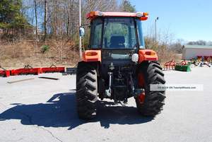 Para Tractor Kubota M6040 160HP 4WD, alta capacidad de carga, transmisión suave, maquinaria agrícola eficiente para Motor agrícola - Product Image 3