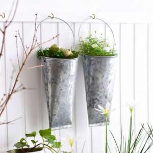 Maceta Colgante Tipo Cubo Premium para Hierbas y Suculentas, Interior y Exterior, Balcón, Jardín, Decoración de Interiores, Venta al por Mayor desde India - Product Image 1