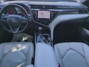 Toyo-ta Camry XSE 2019 assez utilisé - Product Image 5
