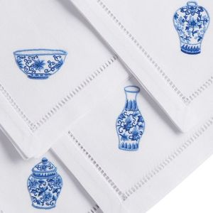 Servilleta Bordada a Mano con Diseño de Maceta, 100% Algodón, Tamaño 50x50 Cm, Línea de Punto de Cruz - Product Image 1