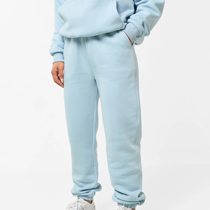 MOVATEXTILE 2026 Nuevo Conjunto Deportivo de Dos Piezas Estilo Casual 100% Algodón con Logotipo Personalizado Impreso en DTG para Mujer - Product Image 4