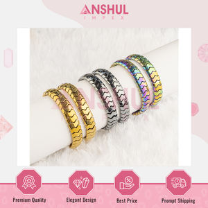 Attractive Price Smooth and Polished Wholesale Stretchable Hematite Fish Scale or ZicZac <b>Bracelets</b> at Reliable Market Price - Product Image 3