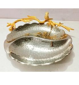 Nouveau plateau de service décoratif en aluminium dans un design attrayant Utilisation pour les maisons et les hôtels Plateau de service en aluminium nouveauté - Product Image 4