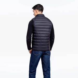 Gilet matelassé en tissu doux et chaud, couche isolante pour une utilisation quotidienne en extérieur, voyages décontractés et looks de mode urbaine - Product Image 2