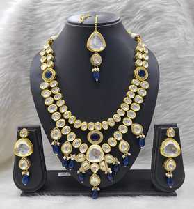 Boucles d'oreilles de luxe Kundan Set Back Meenakari Tikka Incroyable Qualité Plaqué Or - Product Image 3