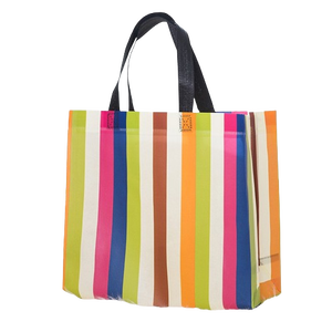 Sacs de courses non tissés personnalisés avec logo, laminés argent et or métallisé, avec poignée, vente en gros, directement de l'usine vietnamienne OEM - Product Image 3