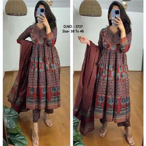 Hermosa Ropa India de Algodón Puro para Mujer, Kurti Anarkali, Kurti Completamente Amplio para Fiestas y Bodas, de Mayorista - Product Image 6