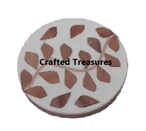 Ensemble de 6 sous-verres en résine et bois indiens artisanaux pour rehausser la décoration de votre table avec de la résine époxy blanche - Product Image 6