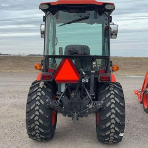 สำหรับรถแทรกเตอร์ติดตั้งกระบะ Kubota LX2620HSDC กำลัง 24 แรงม้า เกียร์อัตโนมัติ ขับเคลื่อน 4 ล้อ สำหรับใช้งานในสวน  ประกอบด้วยปั๊มเกียร์ เครื่องยนต์ เกียร์บ็อกซ์ และมอเตอร์ที่จำเป็น - Product Image 6