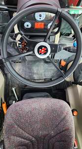รถแทรกเตอร์อเนกประสงค์ Massey Ferguson 4710 ขับเคลื่อน 4 ล้อ เครื่องยนต์ดีเซล อุปกรณ์การเกษตร พร้อมที่ตักด้านหน้า เครื่องจักรกลการเกษตร ทนทาน เชื่อถือได้ - Product Image 4