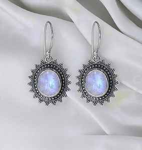 ต่างหูรูปดอกไม้มูนสโตน ชุบทอง น่ารัก รูปไข่ พลอยแท้ เงินแท้ 925 ทำมือ ของขวัญเครื่องประดับประจำเดือนมิถุนายน สำหรับผู้หญิง - Product Image 4