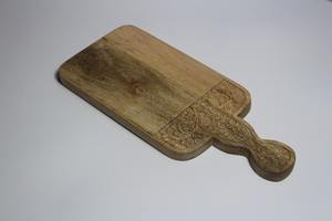 Bandeja de servicio de madera de mango tallado más vendido de diseño único para café/té/sala de estar bebidas para/restaurante. - Product Image 5