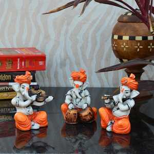 ECraftIndia Juego de 3 Estatuas de Ganesha en Naranja y Marrón, Ídolos de Poliresina Tocando Instrumentos Musicales como Violín, Tabla y Flauta - Product Image 4