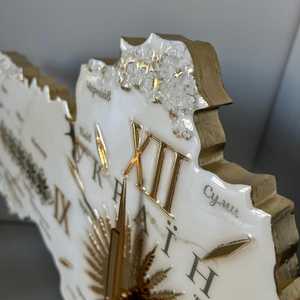 Handmade Quartz Epoxy Resin <b>Wall</b> <b>Clock</b> with Natural Wood Inlay Needle Display <b>Modern</b> Luxury Decor for Home Office - Product Image 2