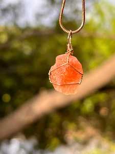 สร้อยคอหินเกลือหิมาลายันสีชมพูธรรมชาติแบบขายส่ง จี้หินบำบัดธรรมชาติแกะสลัก สไตล์โบโฮ โยคะ เรกิ - Product Image 3