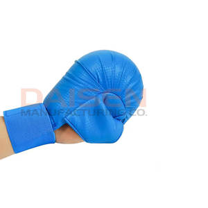 Gants de karaté robustes haute performance 2026 à vendre – Créez votre propre design de gants de karaté - Product Image 3