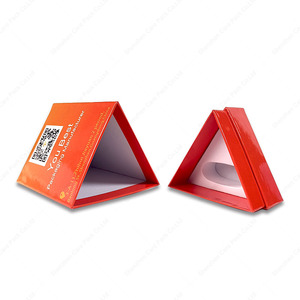 Matte nhiều lớp Cartridge tam giác hình dạng hộp các tông giấy thân thiện với môi nắp và cơ sở tam giác Hộp quà tặng với EVA chèn - Product Image 2