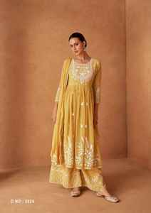 Último diseñador Faux Georgette bordado secuencia trabajo Sharara traje por Fab Zone - Product Image 5