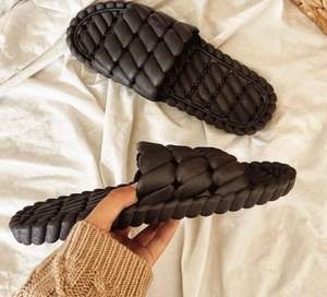 Sandalias Unisex Ligeras de PVC para Verano, Punta Abierta, Antideslizantes, Ecológicas, Duraderas, para Interiores y Exteriores, Hechas en Turquía - Product Image 4