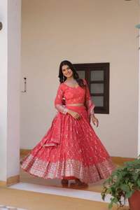 Robe étonnante belle couleur renard lourd Georgette Lehenga Choli & Dupatta avec broderie séquence travail femme mode exportateur - Product Image 5
